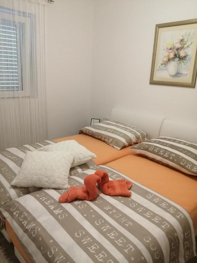 Apartman Radic Trogir Exterior foto